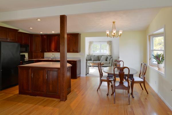 19 Cleveland Road Peabody, MA 01960 - Photo 14 of 27 Gallery Image 14
