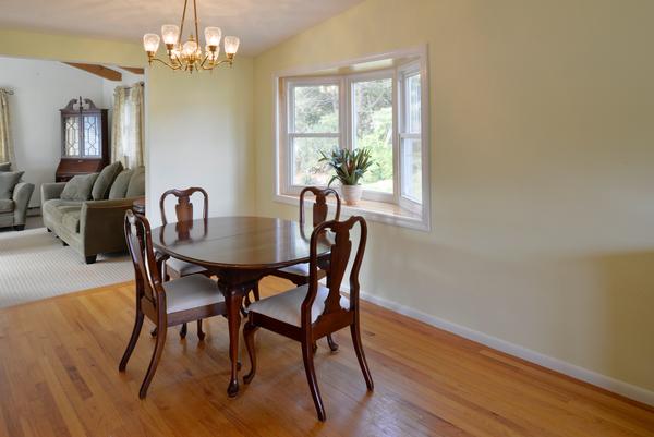 19 Cleveland Road Peabody, MA 01960 - Photo 8 of 27 Gallery Image 8