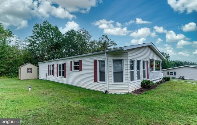 $205,000 | 115 Deerfield Drive, Souderton, PA 18964