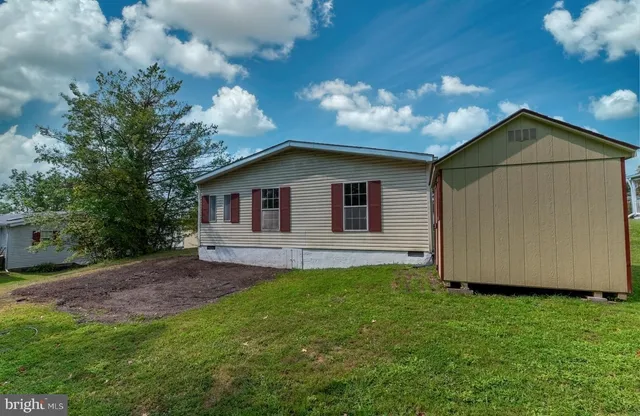 $205,000 | 115 Deerfield Drive, Souderton, PA 18964