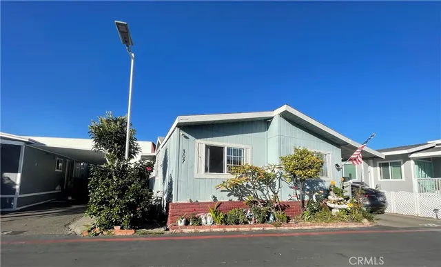 $84,900 | 215 South Sullivan Street, Unit 307 KNIGHT, Santa Ana, CA 92704