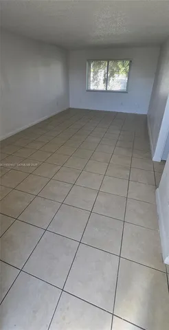 $1,600 | 10820 Southwest 200th Drive, Unit 377, Cutler Bay, FL 33157