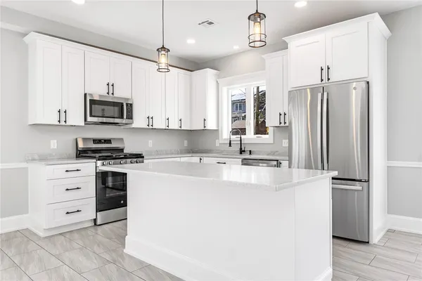 $1,145,000 | 62 Daytona Avenue, Narragansett, RI 02882