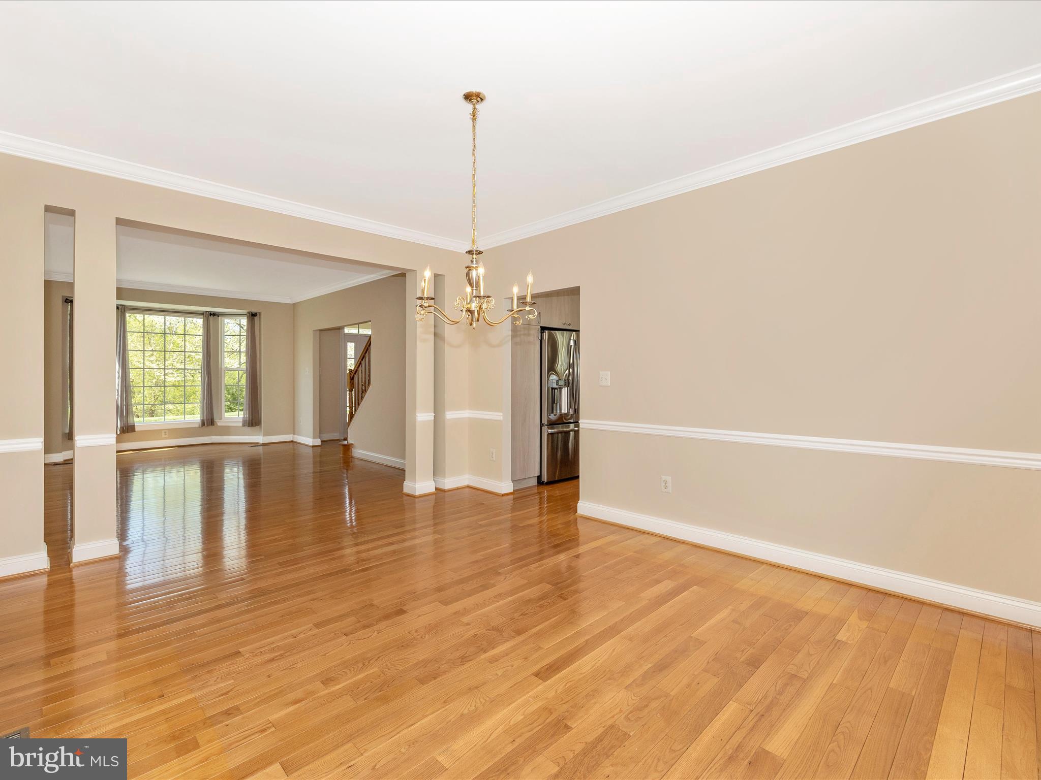 23133 Persimmon Ridge Road Clarksburg, MD 20871 - Photo 15 of 73 Access to kitchen.