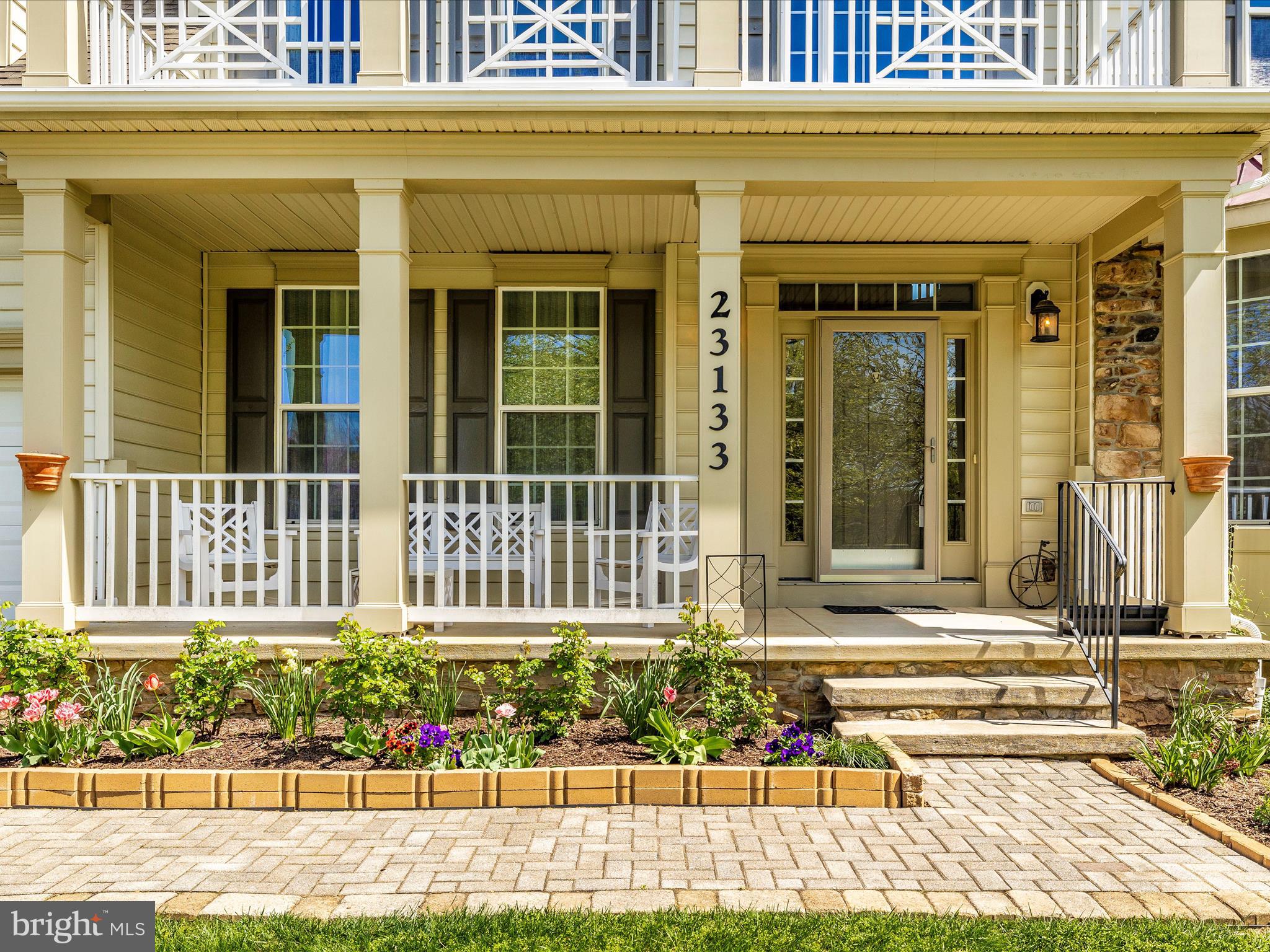 23133 Persimmon Ridge Road Clarksburg, MD 20871 - Photo 5 of 73 Covered front porch.