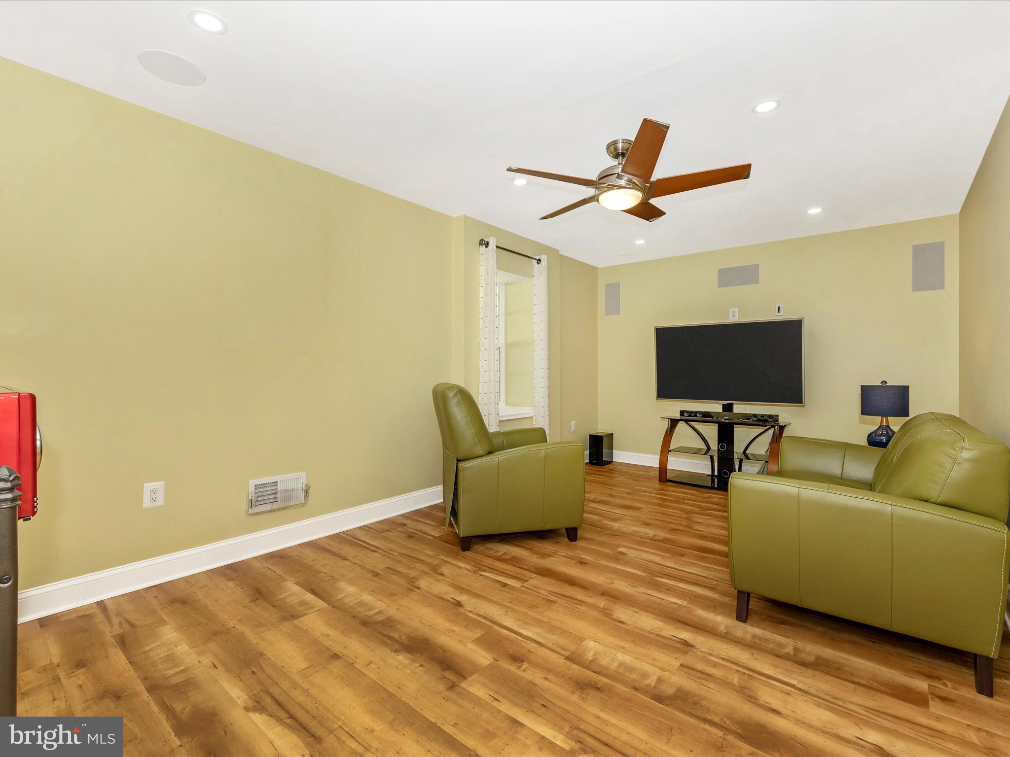 23133 Persimmon Ridge Road Clarksburg, MD 20871 - Photo 51 of 73 Media room, second office, play room, you choose!