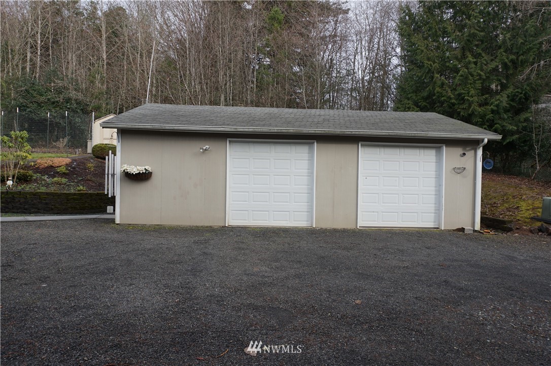126 McAdams Road West Longview, WA 98632 - Photo 2 of 25