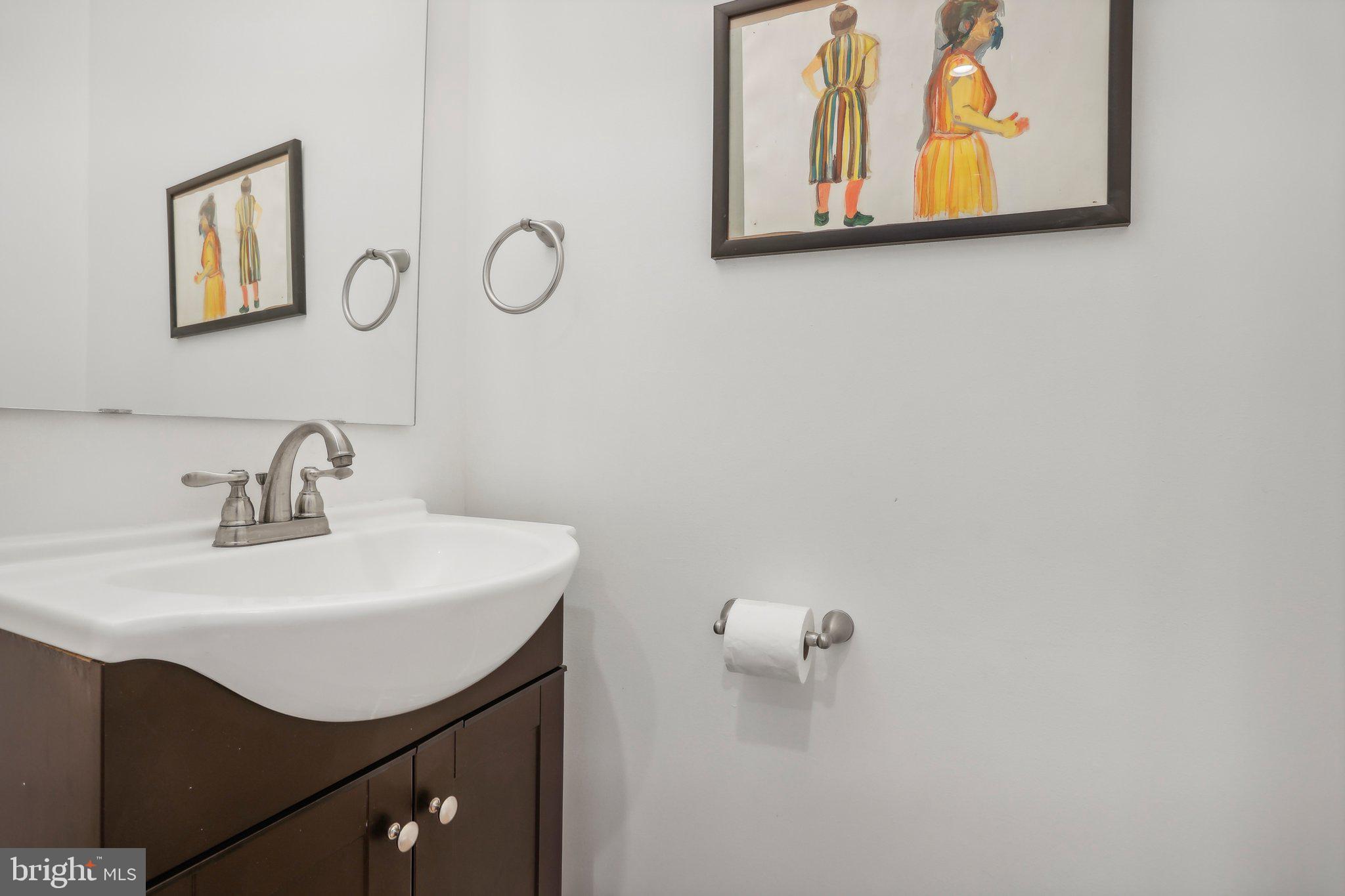 2004 Tulip Street Philadelphia, PA 19125 - Photo 12 of 34