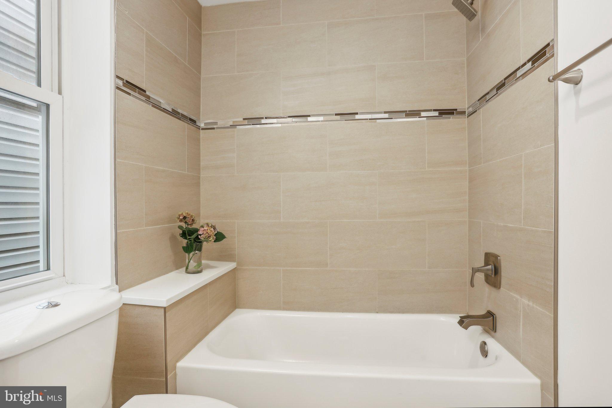 2004 Tulip Street Philadelphia, PA 19125 - Photo 18 of 34