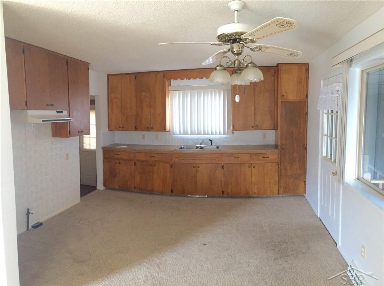 5510 Sheridan Road Saginaw, MI 48601 - Photo 3 of 7 31283002-2.JPG