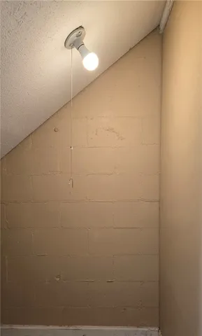 $185,000 | 900 Lanier Boulevard, Unit 6, Brunswick, GA 31520