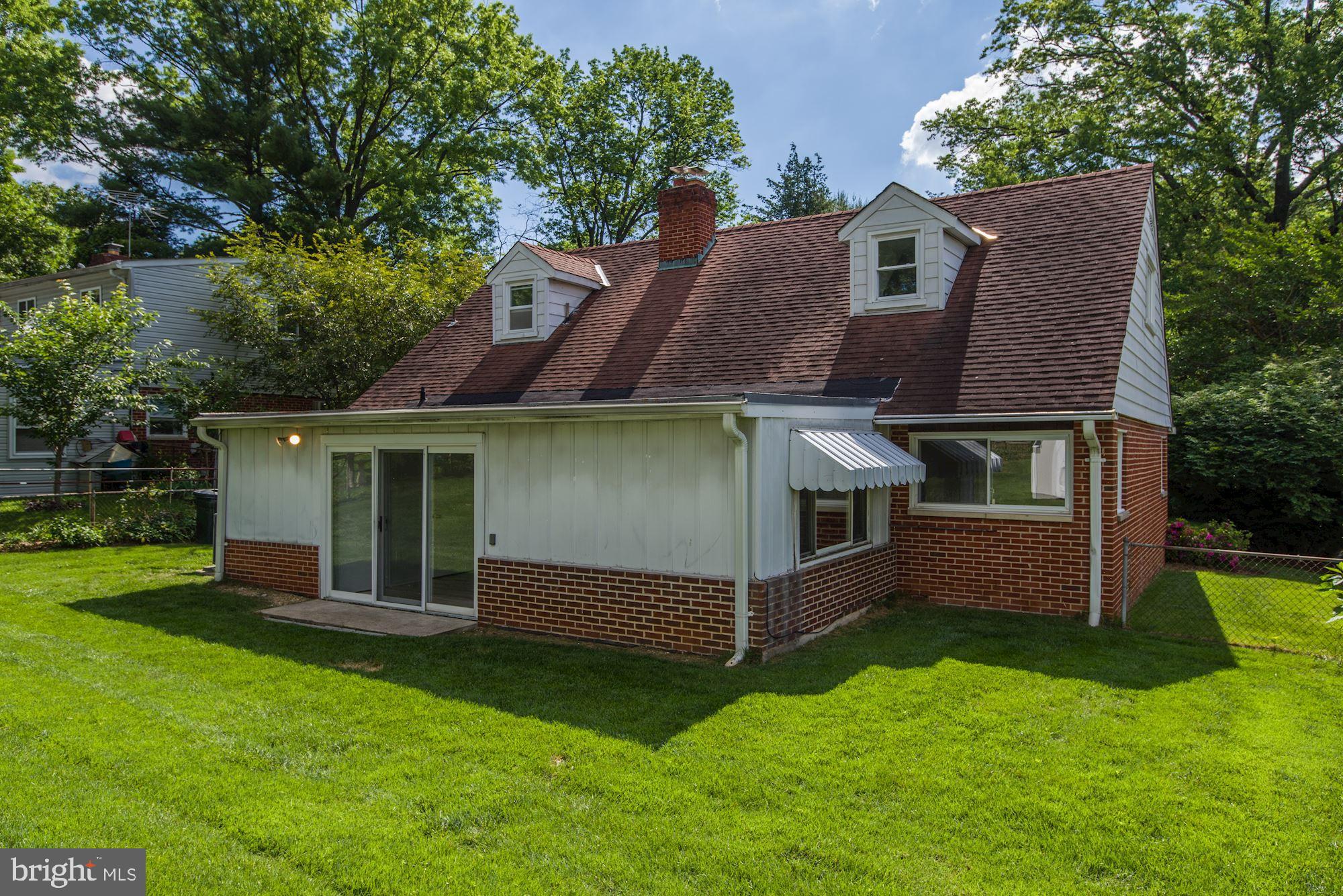 9816 Cottrell Terrace Silver Spring, MD 20903 - Photo 21 of 22 Spacious backyard