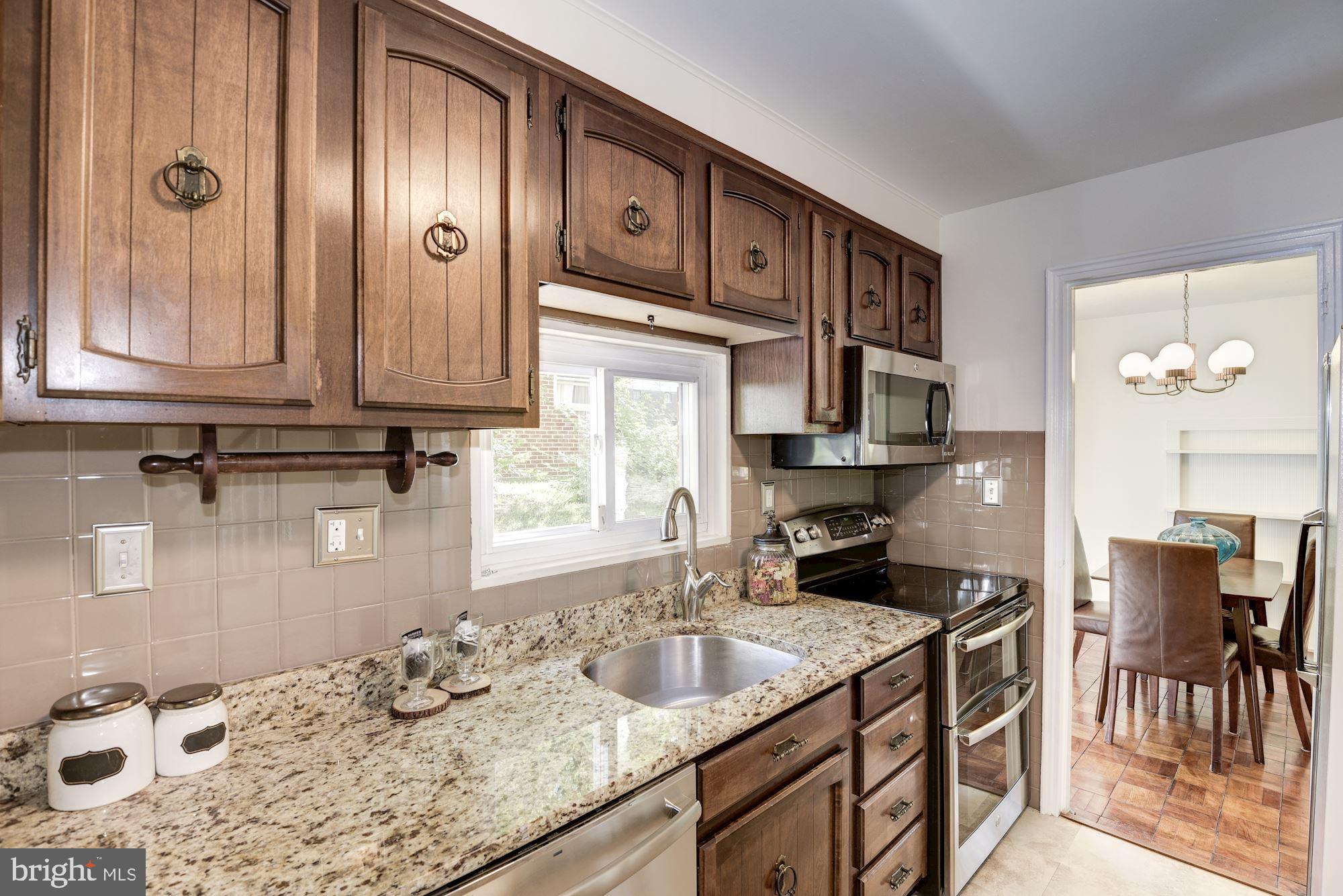 9816 Cottrell Terrace Silver Spring, MD 20903 - Photo 8 of 22 Gallery Image 8