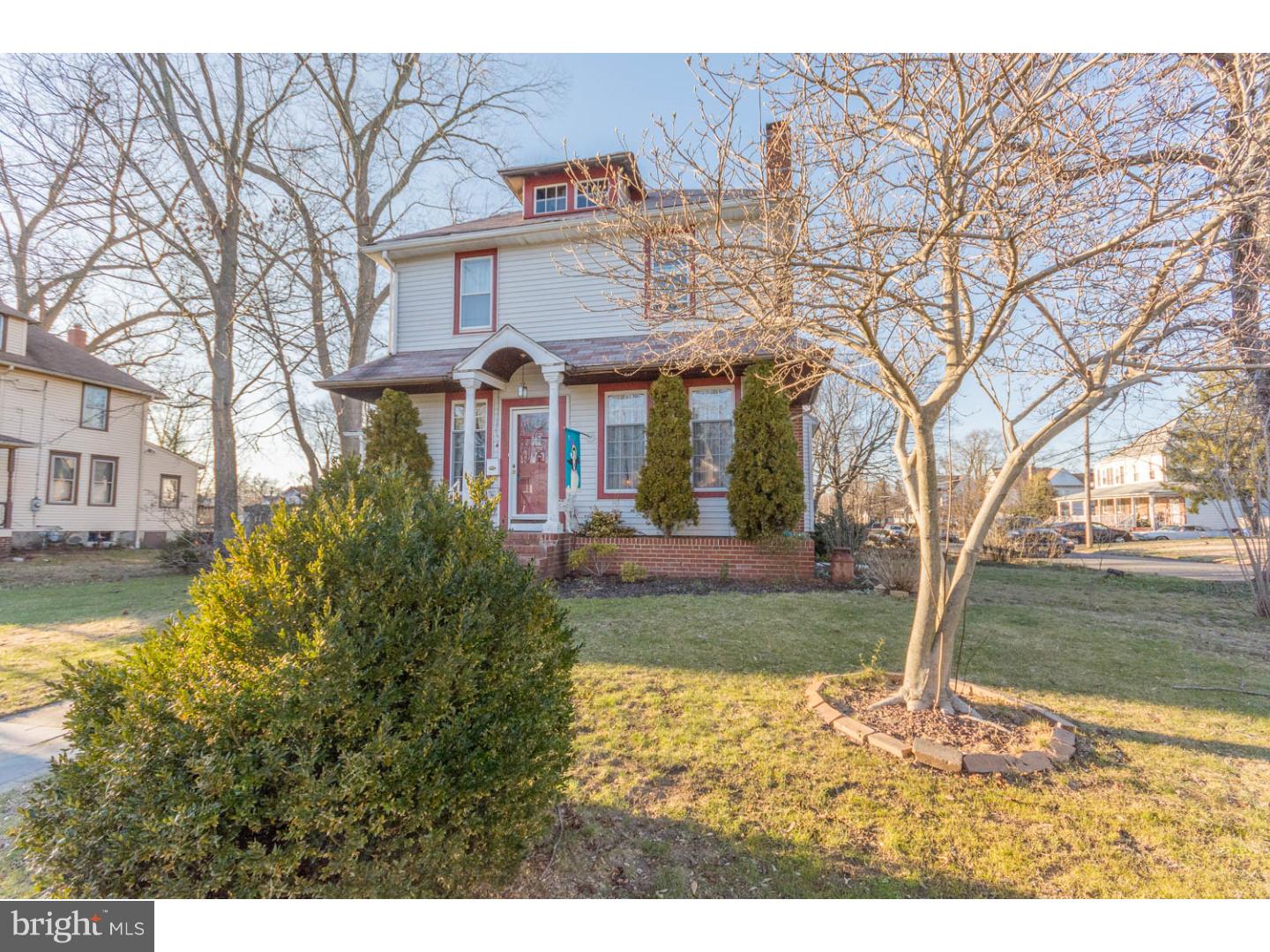 202 Broadway Laurel Springs, NJ 08021 - Photo 2 of 25