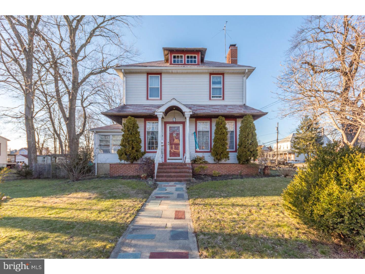202 Broadway Laurel Springs, NJ 08021 - Photo 3 of 25