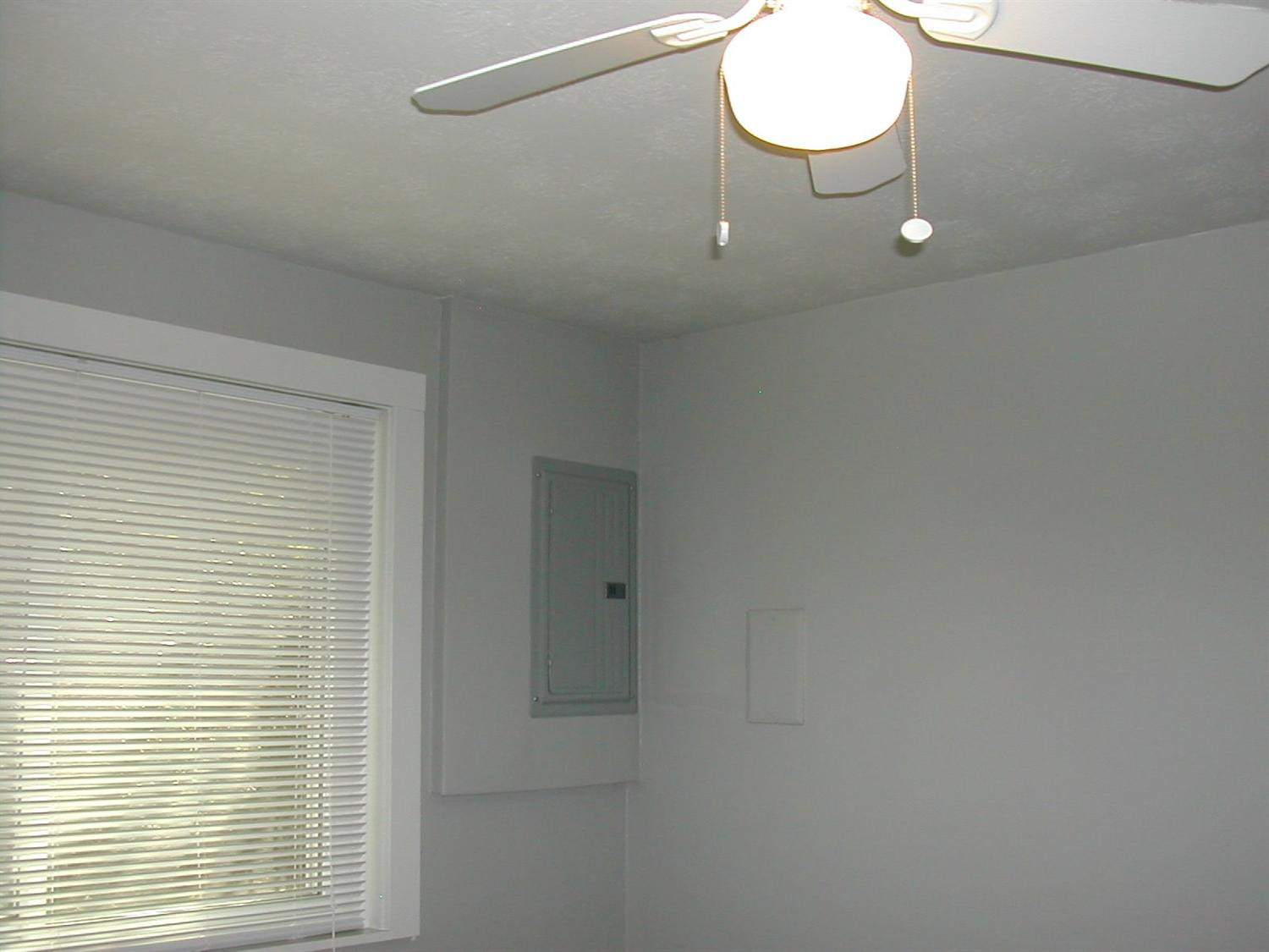 245 Brookridge Court, Unit 1 Ann Arbor, MI 48103 - Photo 13 of 17 Photo 13