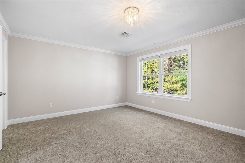 29 Pilgrim Way Walpole, MA 02032 - Photo 25 of 42
