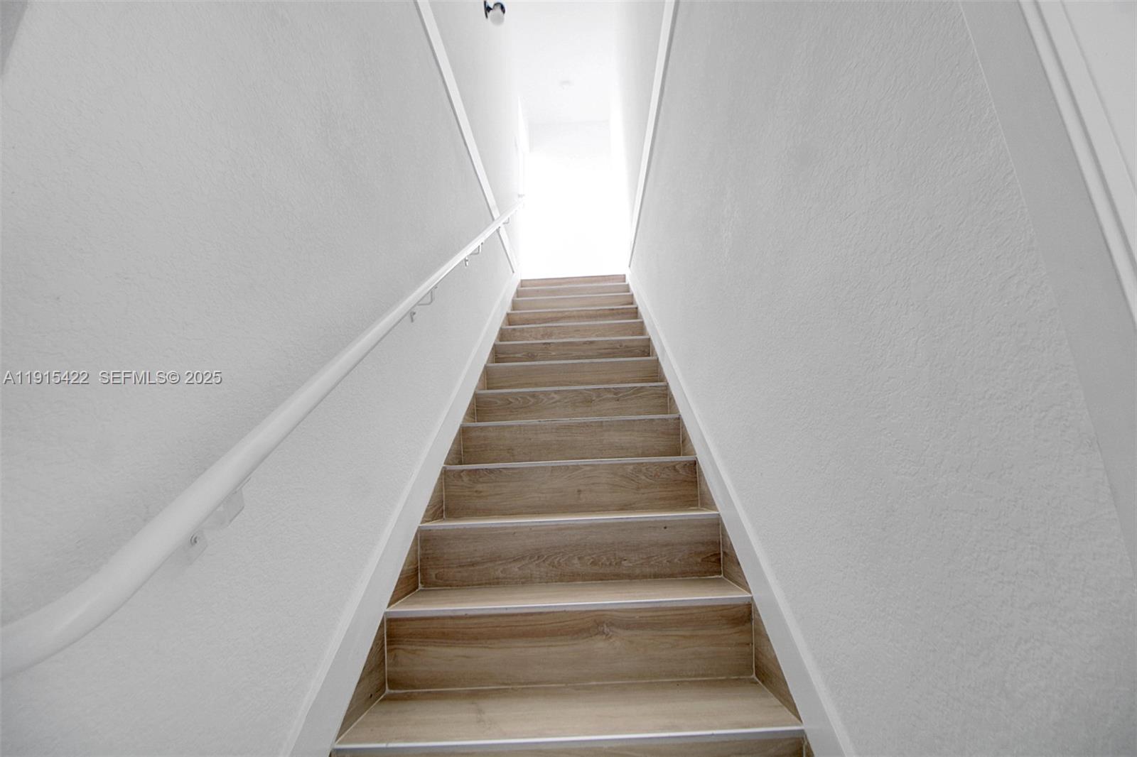14482 Southwest 259th Street Homestead, FL 33032 - Photo 20 of 35 a view of entryway