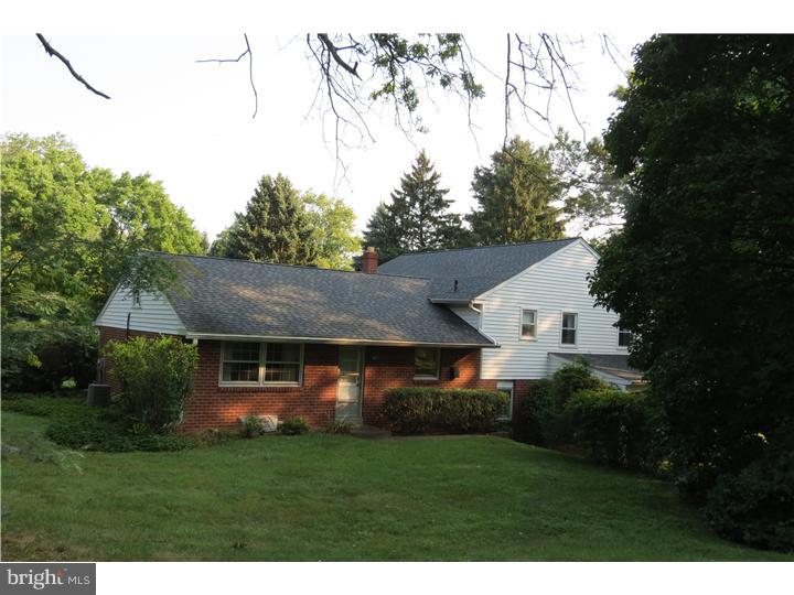 1016 Millbrook Road Berwyn, PA 19312 - Photo 3 of 4 Exterior Back
