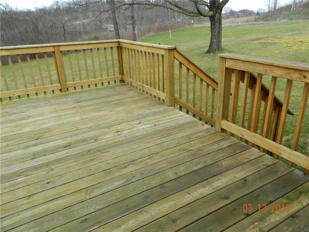 102 Division Road Tarentum, PA 15084 - Photo 8 of 22