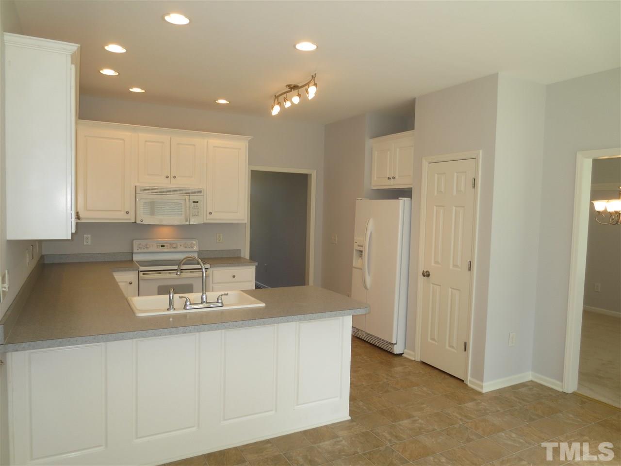 1005 Transom Court Raleigh, NC 27603 - Photo 11 of 24 Gallery Image 11