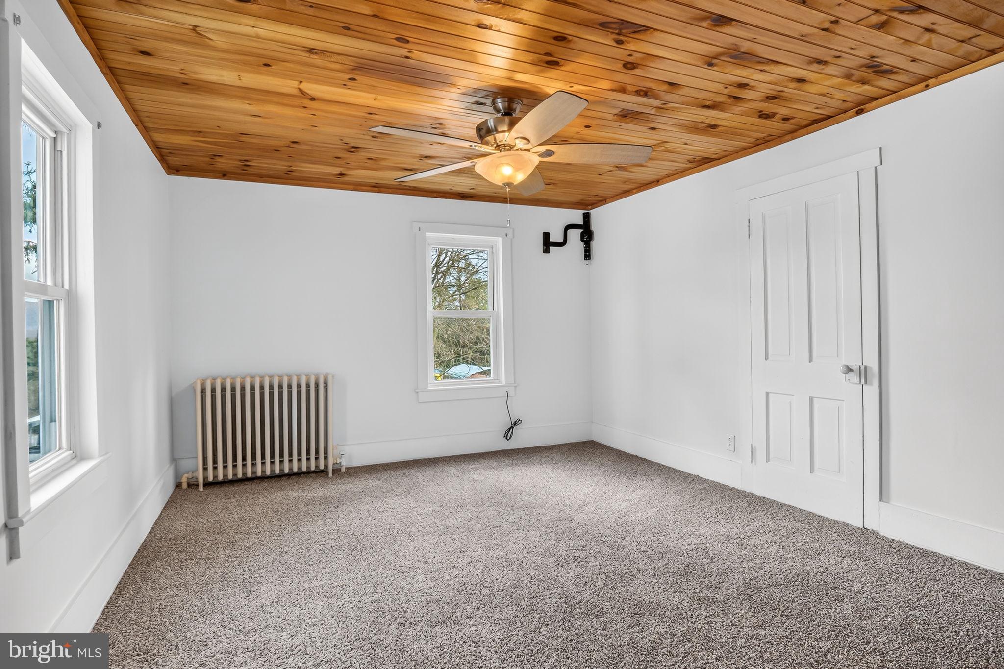 404 Main Street Lavelle, PA 17921 - Photo 19 of 33 Primary Bedroom