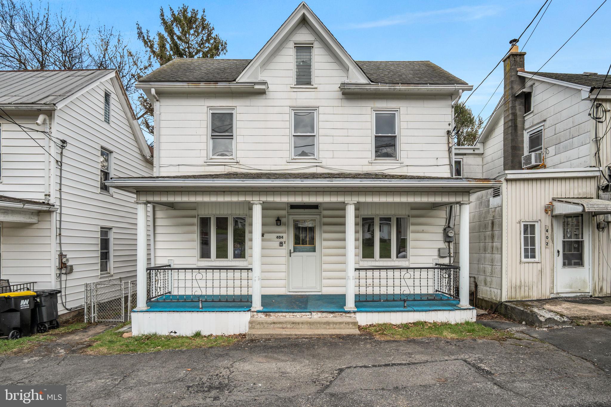 404 Main Street Lavelle, PA 17921 - Photo 3 of 33 Exterior Front - Parking Space