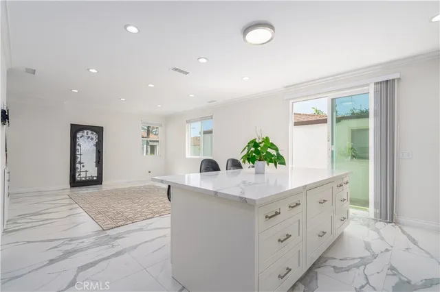 $4,250 | 8421 Bleriot Avenue, Westchester, CA 90045