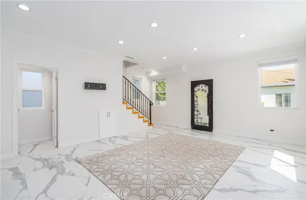 $4,150 | 8421 Bleriot Avenue, Westchester, CA 90045