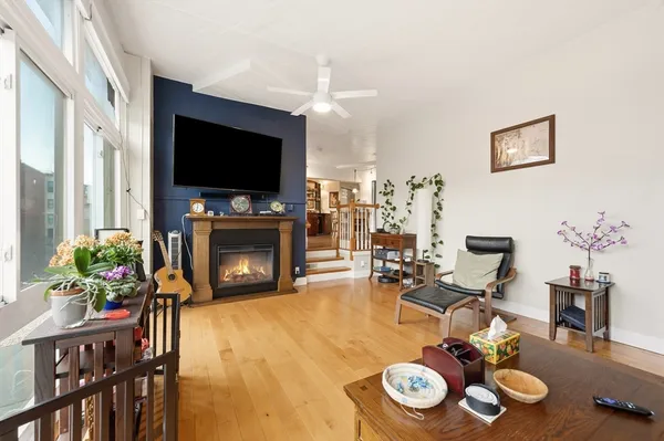 $5,200 | 63 Atlantic Avenue, Unit 5D, Boston, MA 02110