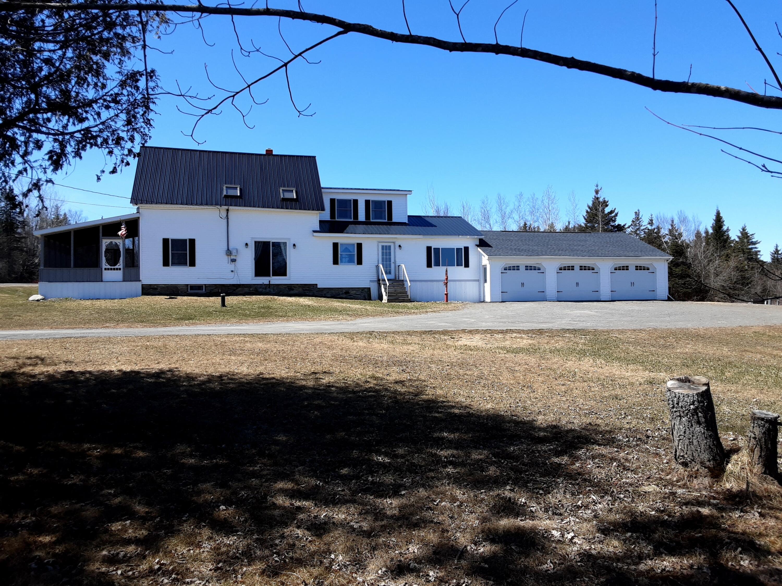 1301 B Road Houlton, ME 04730 - Photo 1 of 90 Driveway side of house
