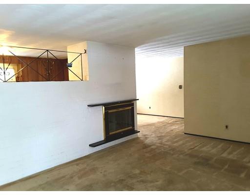 41 Brownlea Road Framingham, MA 01701 - Photo 3 of 12 Gallery Image 3