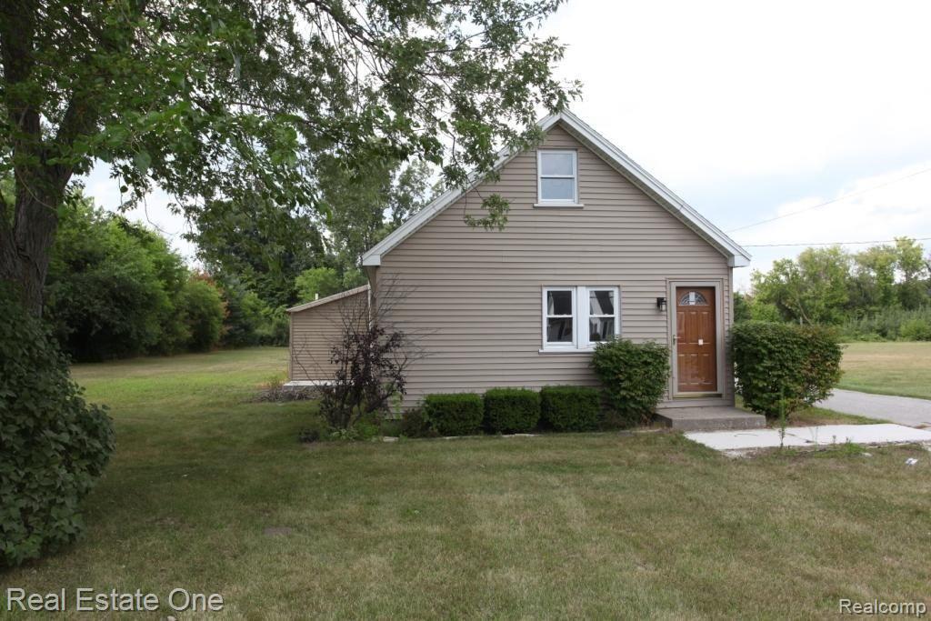 2704 Rauch Road Temperance, MI 48182 - Photo 32 of 44 IMG_0426c.JPG