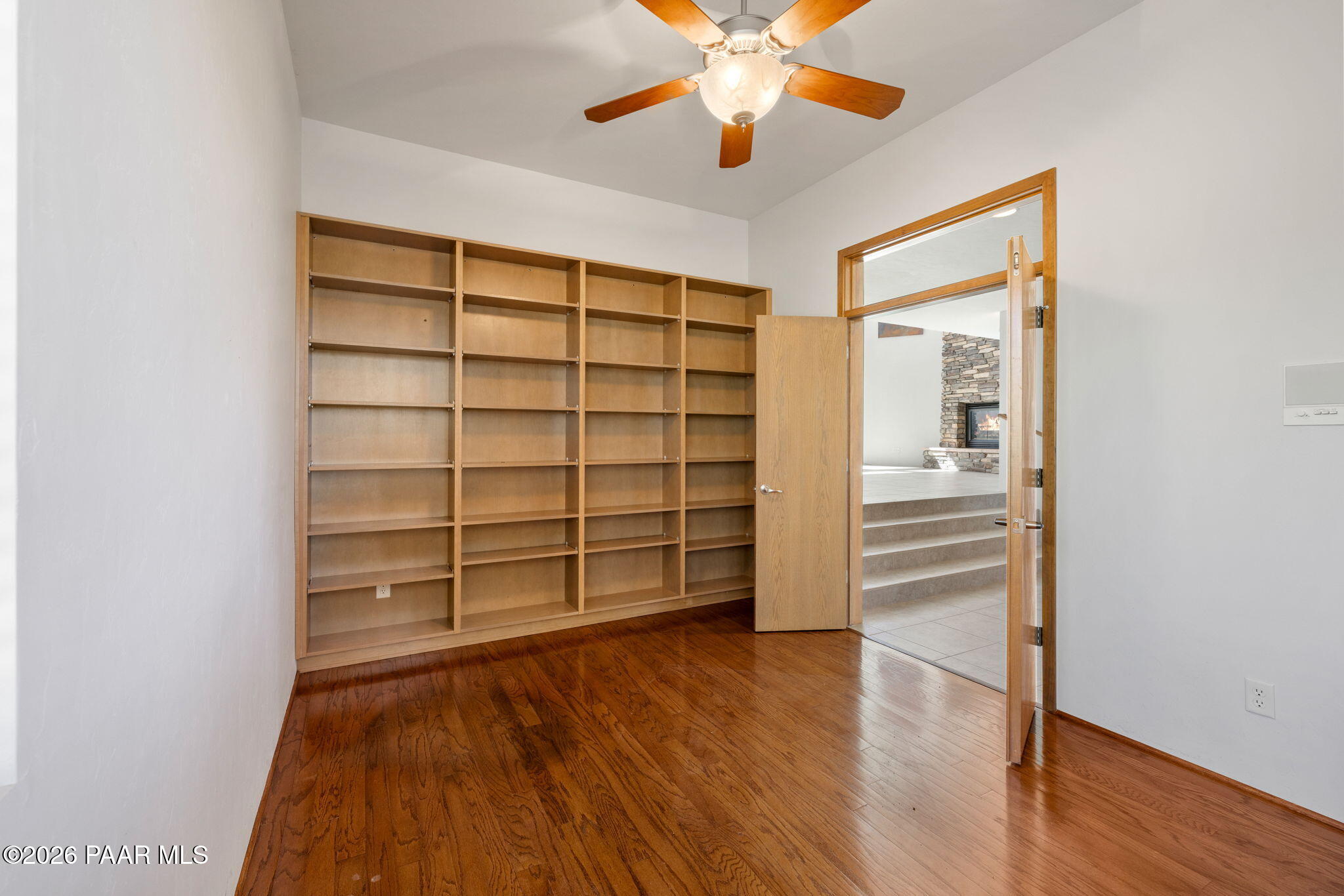 1962 Forest View Prescott, AZ 86305 - Photo 23 of 47 19-Office (1)