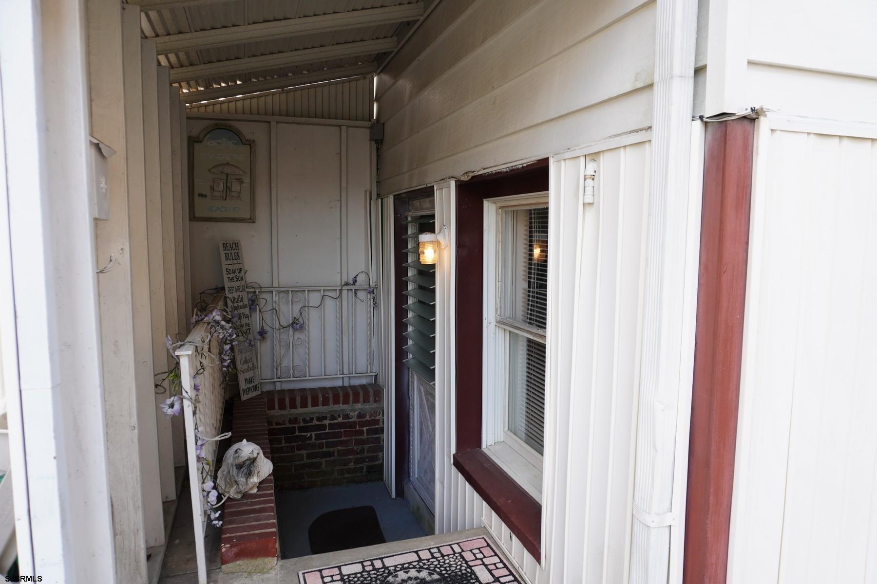 4703 Ventnor Avenue, Unit LOWER LEVEL Atlantic City, NJ 08401 - Photo 3 of 22 a view of walk in closet