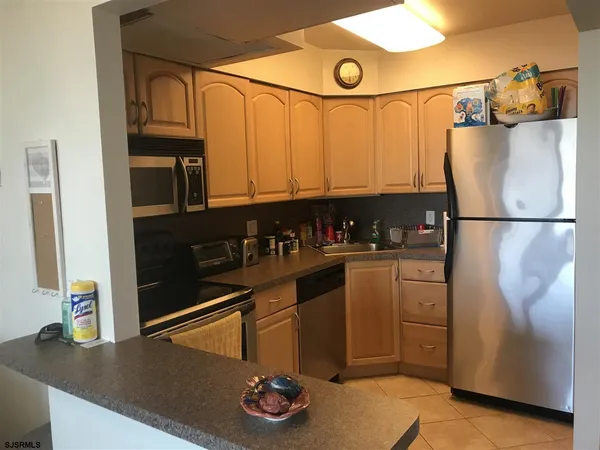 $15,500 | 101 South Raleigh Avenue, Unit 614, Atlantic City, NJ 08401