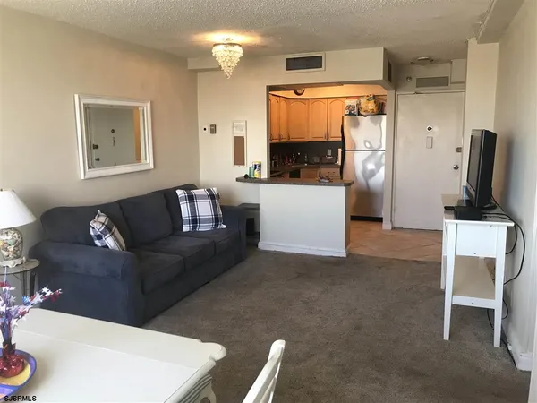 $15,500 | 101 South Raleigh Avenue, Unit 614, Atlantic City, NJ 08401