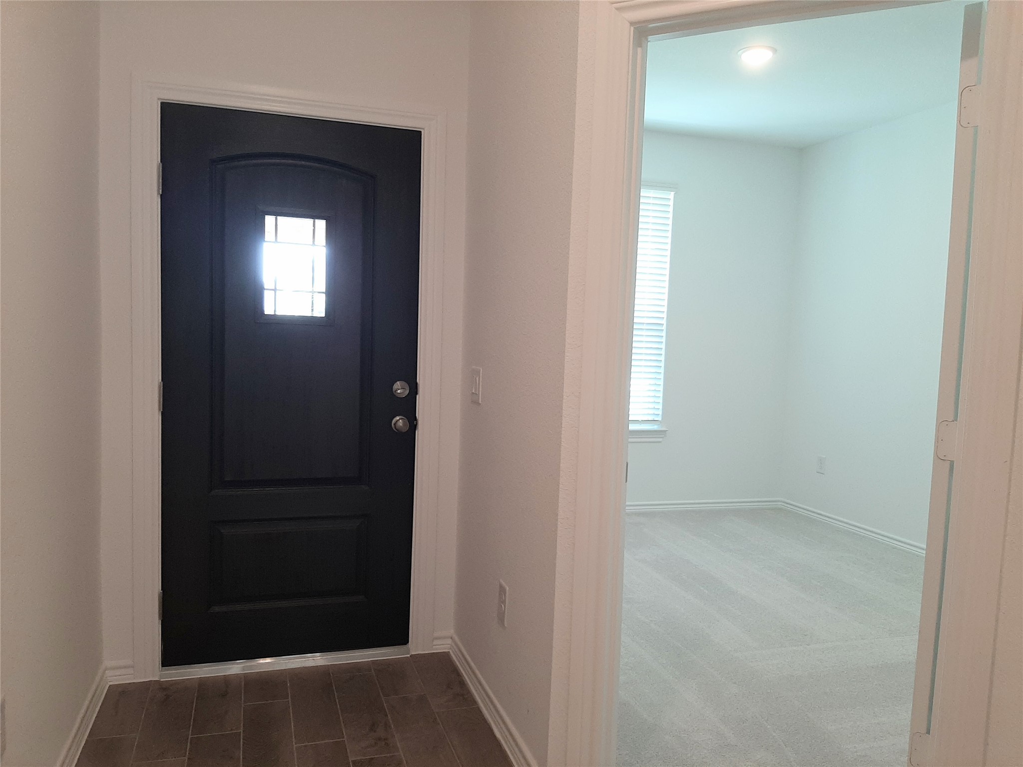 16026 Tangled Vine Lane Conroe, TX 77302 - Photo 4 of 23