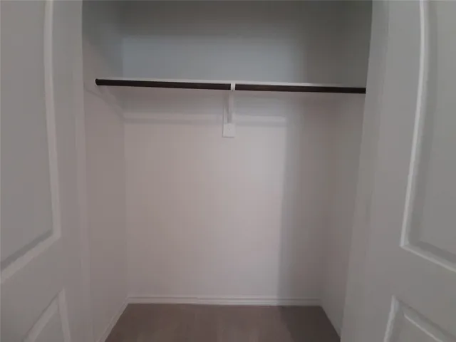 $2,100 | 16026 Tangled Vine Lane, Conroe, TX 77302