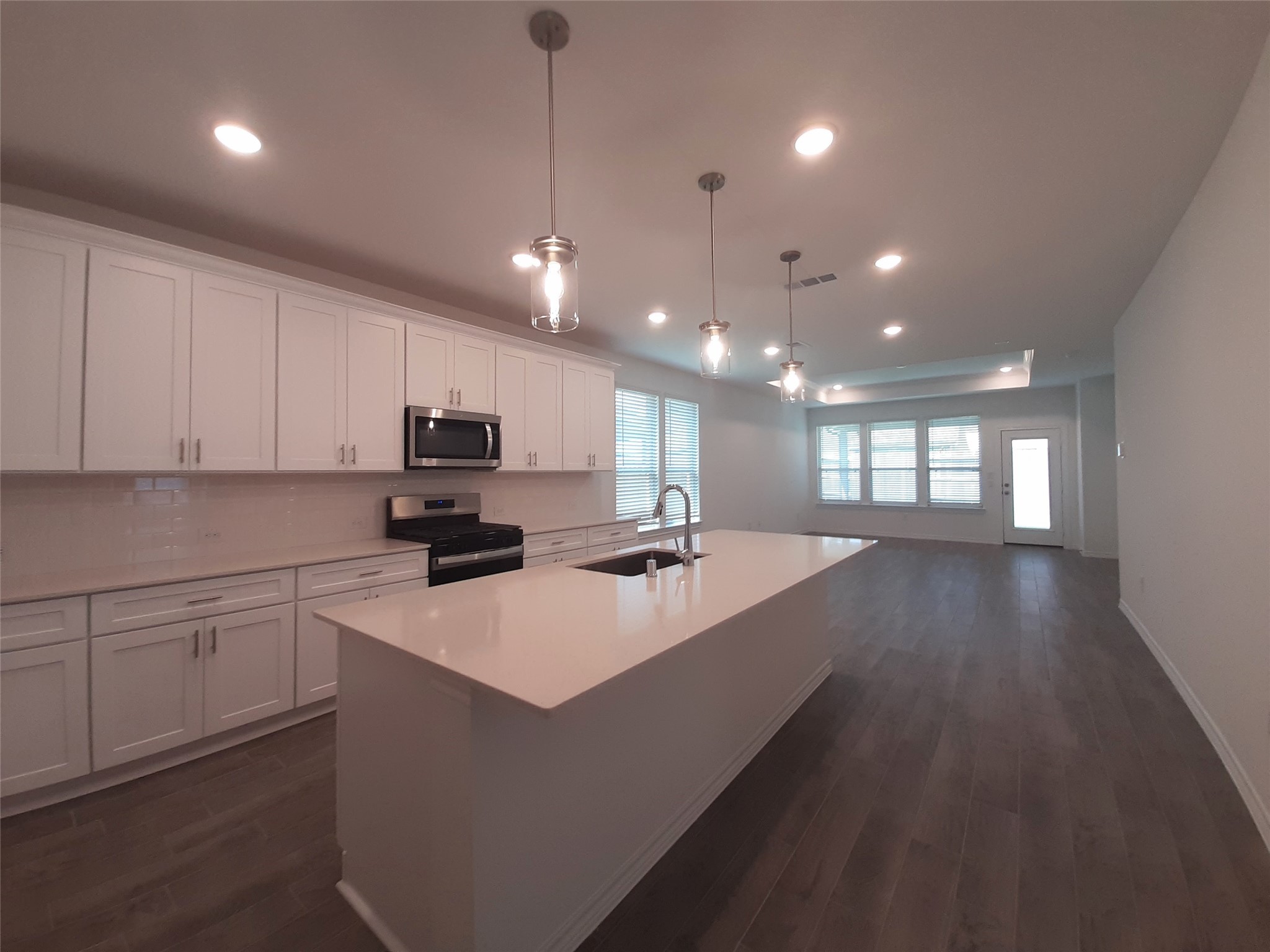 16026 Tangled Vine Lane Conroe, TX 77302 - Photo 8 of 23