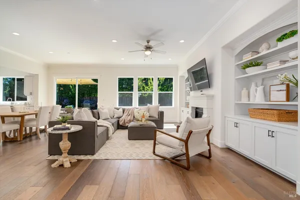 $1,949,000 | 215 Pheasant Lane, Napa, CA 94558