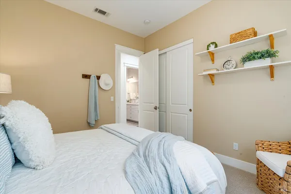 $1,949,000 | 215 Pheasant Lane, Napa, CA 94558