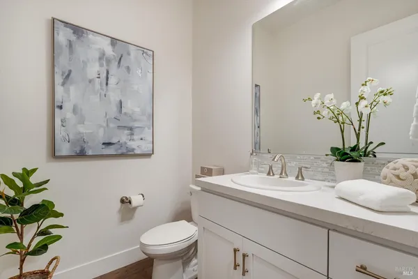 $1,949,000 | 215 Pheasant Lane, Napa, CA 94558