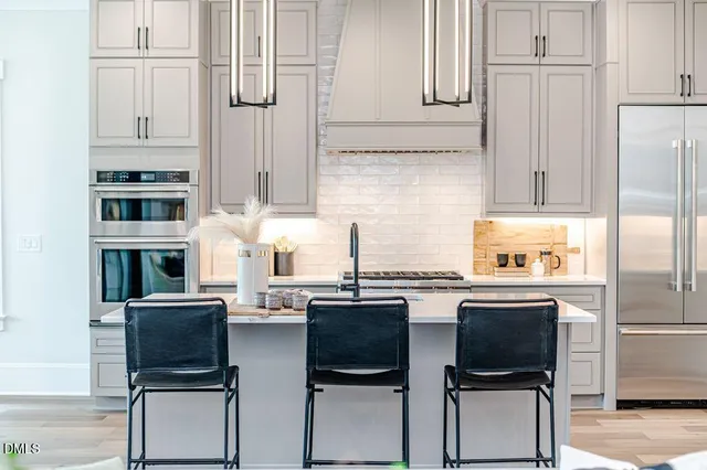 $1,999,000 | 7924 Hardwick Drive, Raleigh, NC 27615