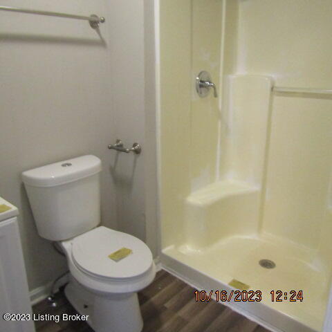430 Sand Springs Road Eminence, KY 40019 - Photo 9 of 12 BATH OFF HALLWAY