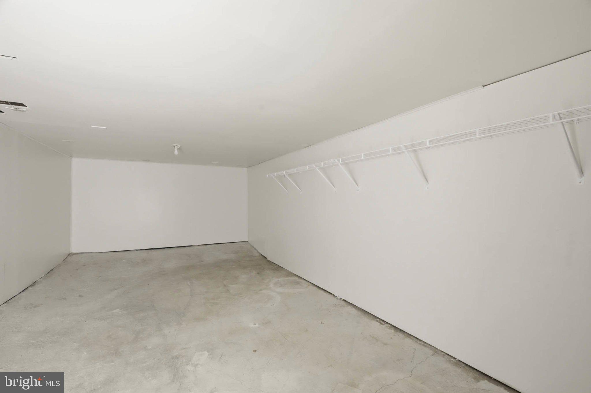 7322 Windsor Mill Road Windsor Mill, MD 21244 - Photo 21 of 34 Spacious, versatile blank canvas area.