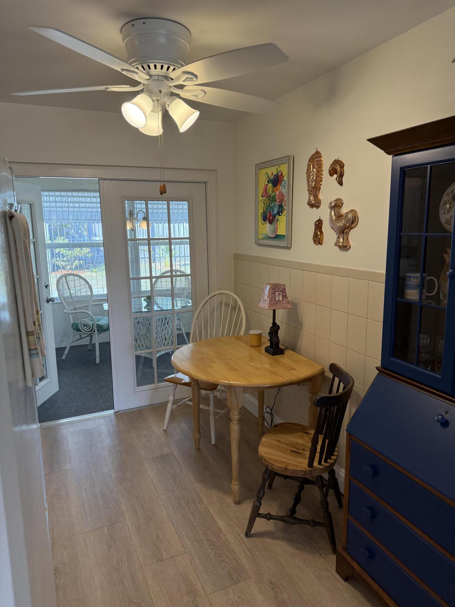 440 Southeast Fini Drive Stuart, FL 34996 - Photo 8 of 17 IMG_0871 (1)