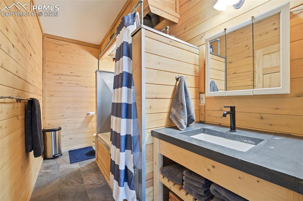 5315 East Best Road Larkspur, CO 80118 - Photo 32 of 50 Basement Bathroom