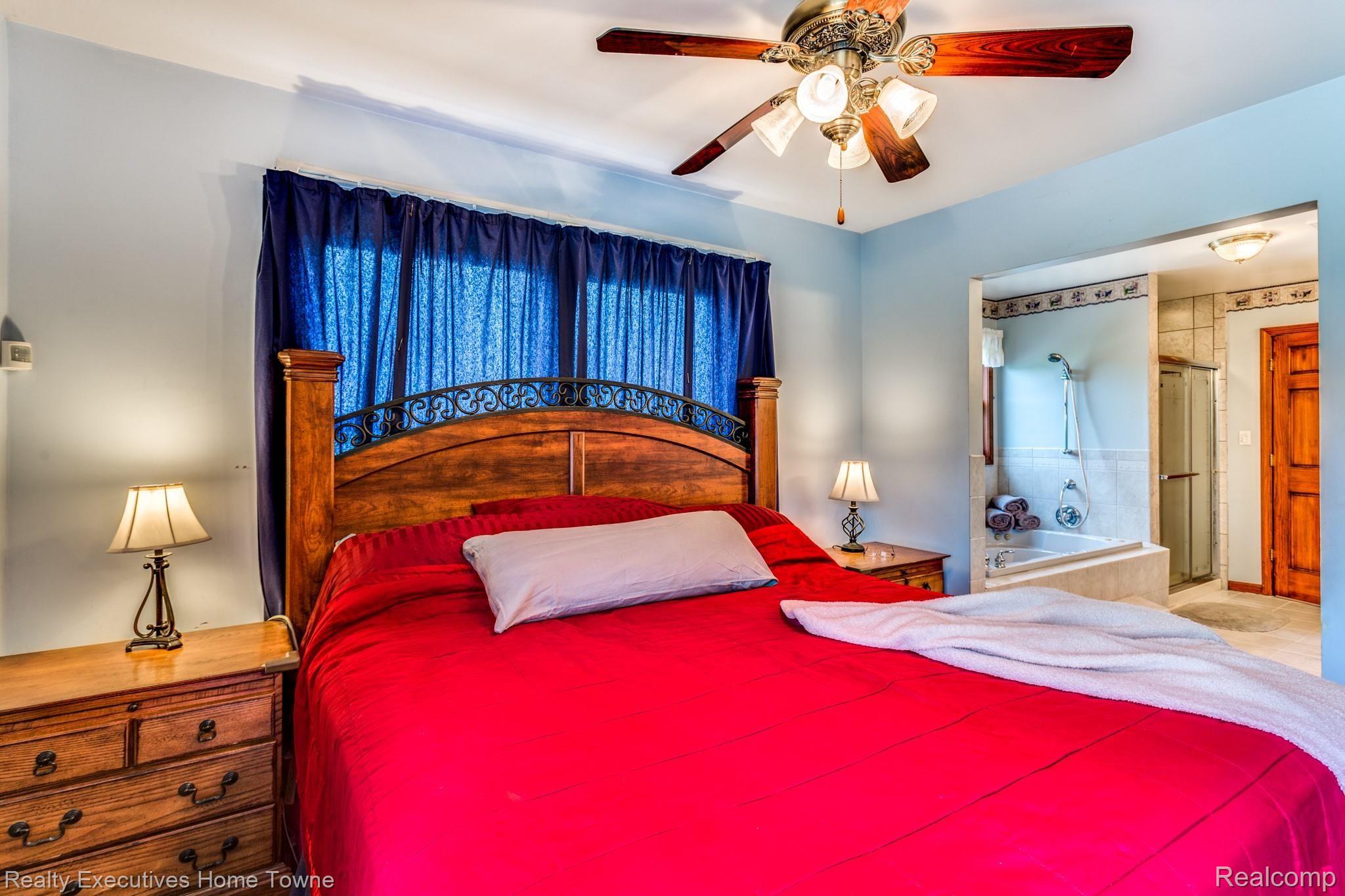 301 Pine Ridge Road St. Clair, MI 48079 - Photo 24 of 72 301 Pine Ridge Rd-21.JPG
