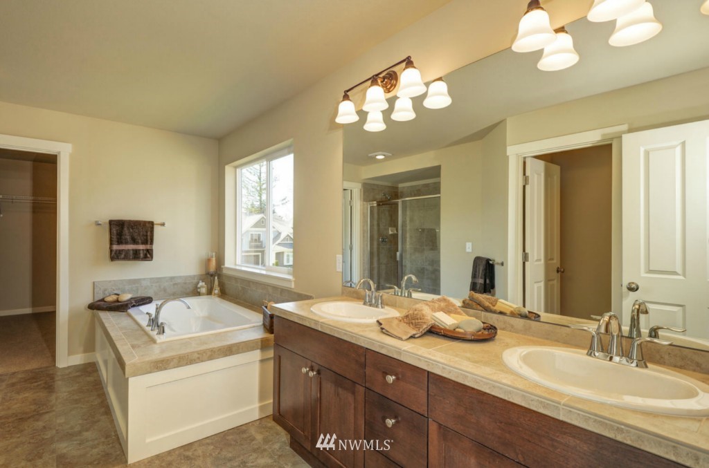 207 Field Avenue Northeast, Unit LOT41 Renton, WA 98059 - Photo 8 of 18